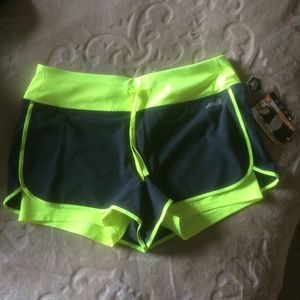 💥💥 Avia shorts brand new💥💥